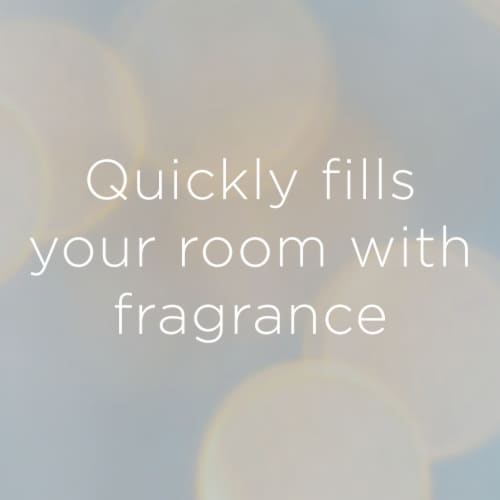 Glade® Alluring Sheer Vanilla Embrace® 3 Wick Scented Candle Perspective: left