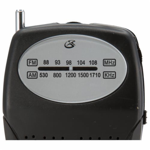 GPX R116B Compact Radio Perspective: left