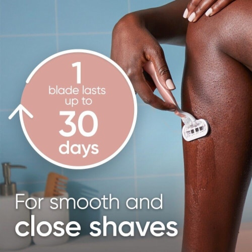 Gillette Venus Extra Smooth Women's Razor Blade Refills Cartridges Perspective: left