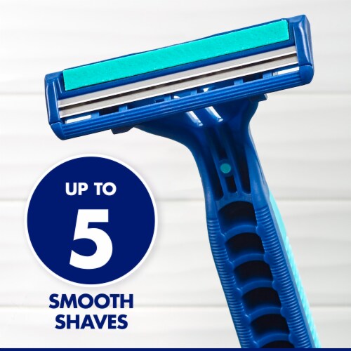 Gillette Men's Sensor2 Plus Pivoting Head Disposable Razor Perspective: left