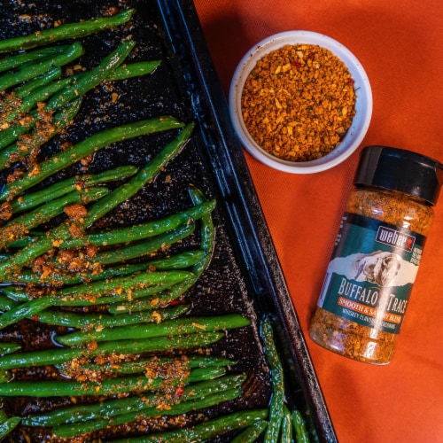 Weber Buffalo Trace Smooth & Savory Blend Whiskey Flavored Seasoning Perspective: left