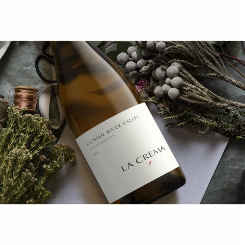 La Crema Russian River Valley Chardonnay California White Wine Perspective: left