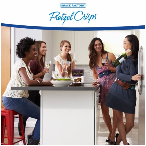 Snack Factory® Dark Chocolate Drizzlers Pretzel Crisps Perspective: left