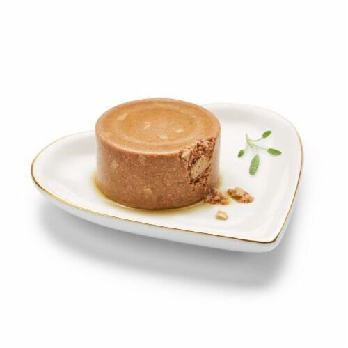 Purina Fancy Feast Chunky Wet Cat Food Turkey Feast Perspective: left
