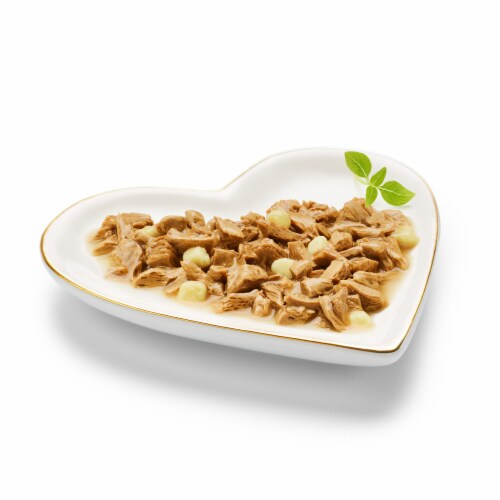 Purina Fancy Feast Delights Wet Cat Food Grilled Whitefish & Cheddar Cheese Feast in Gravy Perspective: left