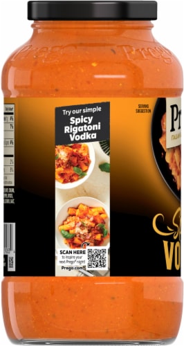 Prego® Italian Creamy Spicy Vodka Sauce Perspective: left