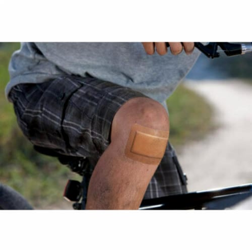 Nexcare™ Duo Adhesive Gauze Pads Perspective: left