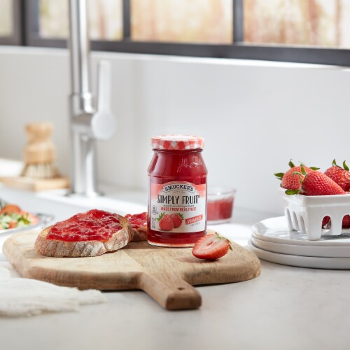 Smucker's Simply Fruit Strawberry Fruit Spread Perspective: left