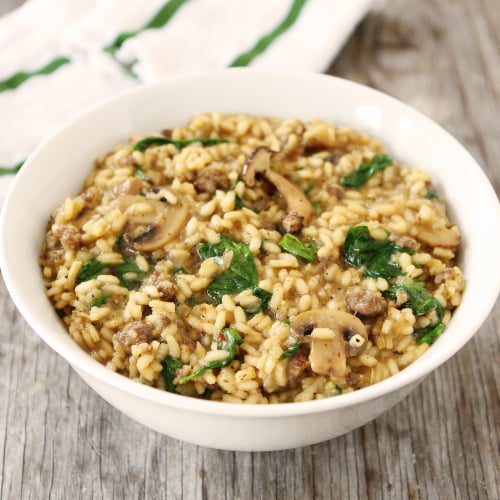 McCormick Gourmet Organic Ground Thyme Perspective: left