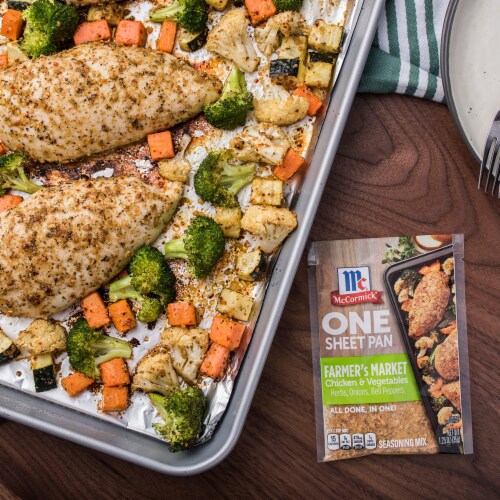 McCormick® One Sheet Pan Farmer's Market Chicken & Vegetables Seasoning Mix Perspective: left