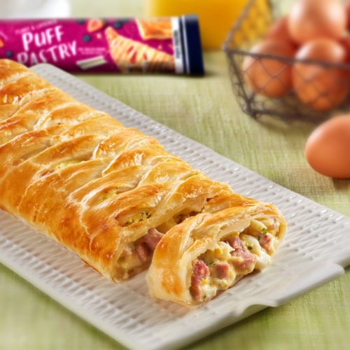 Jus-Rol™ Flaky & Layered Puff Pastry Dough Perspective: left
