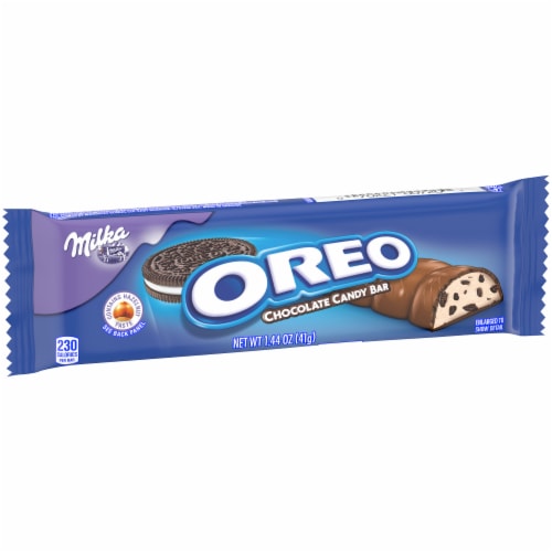 Oreo Milka Chocolate Candy Bar Perspective: left