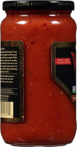 Victoria Vegan White Bean Marinara Sauce Perspective: left