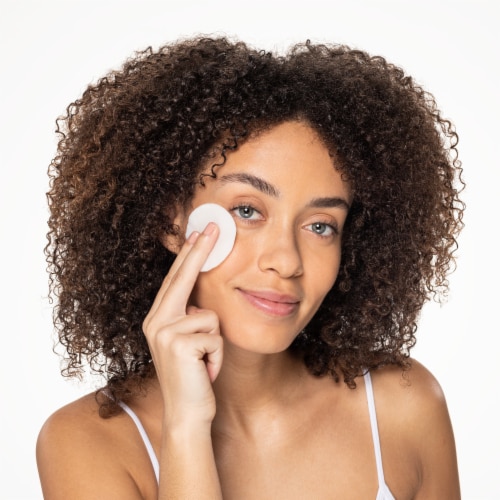 Neutrogena Liquid Oil-Free Non-Greasy Gentle Eye Makeup Remover No Oily Residue Perspective: left