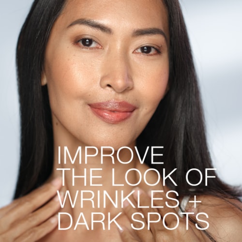 Neutrogena Rapid Wrinkle Repair Retinol Pro+ .5% Power Serum Perspective: left