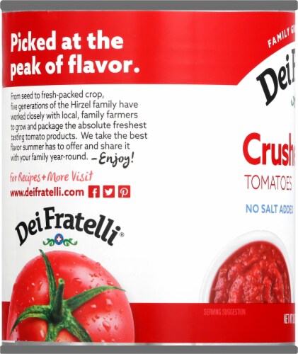 Dei Fratelli Crushed Tomatoes Perspective: left