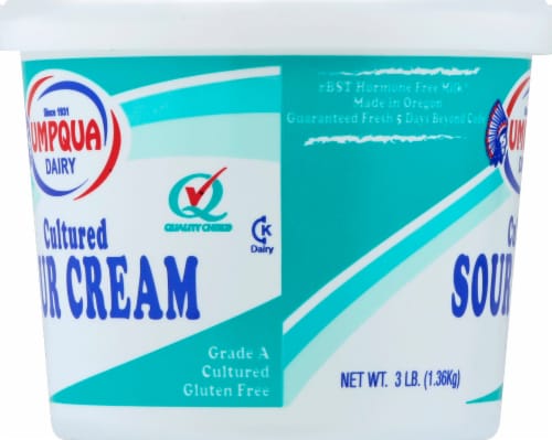 Umpqua Dairy Cultured Sour Cream Perspective: left