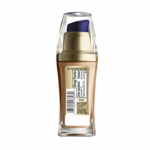 L'Oreal Paris Visible Lift Sun Beige Serum Absolute Foundation Perspective: left