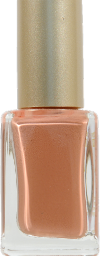 L'Oreal Paris Colour Riche Collection Privee Julianne's Nude Nail Color Perspective: left