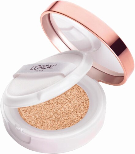 L'Oreal Paris True Match Lumi Cushion C3 Creamy Natural Liquid Foundation Perspective: left