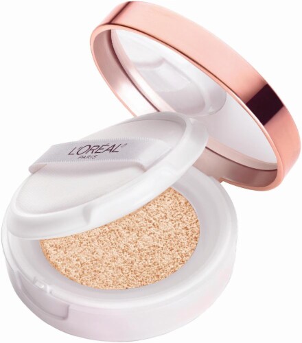 L'Oreal Paris True Match Lumi Cushion W2 Light Ivory Liquid Foundation Perspective: left