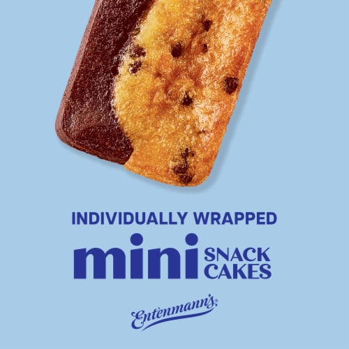Entenmann's Brownie Chocolate Chip Mini Snack Cakes Perspective: left