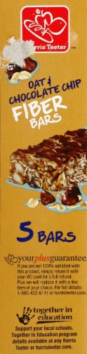 Harris Teeter Oat & Chocolate Chip Fruit and Nut Bars Perspective: left