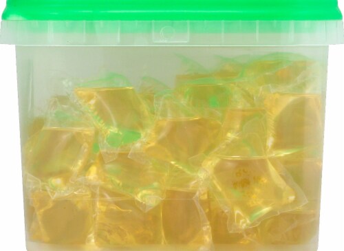 Harris Teeter Free & Clear Pods Laundry Detergent Pods Perspective: left