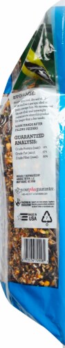 Harris Teeter™ Premium Blend Trail Mix Wild Bird Food Perspective: left