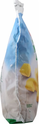 Harris Teeter™ Super Sweet Pineapple Chunks Perspective: left