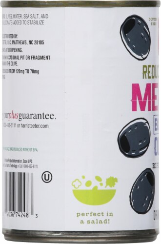 Harris Teeter™ Medium Pitted Black Olives Perspective: left