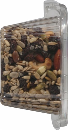 Harris Teeter Farmers Market™ Snack Trail Mix Perspective: left