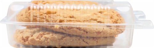 Harris Teeter™ Gourmet White Chip Macadamia Nut Cookies Perspective: left