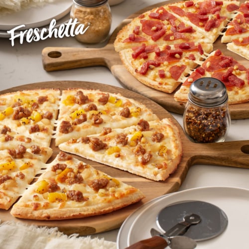 Freschetta Garlic Duo Sausage Frozen Pizza Perspective: left