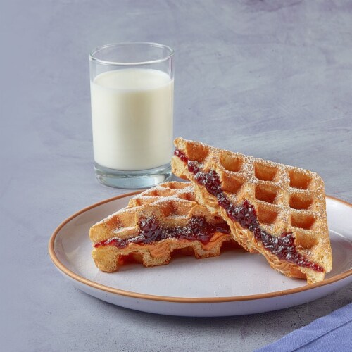 Polaner Sugar Free with Fiber Seedless Blackberry Preserves, Gluten-Free Perspective: left