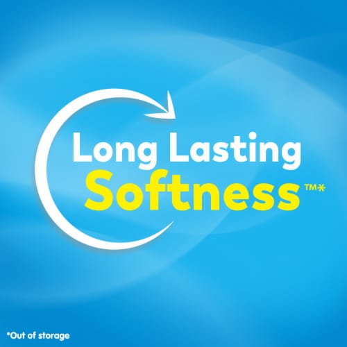 Snuggle® Blue Sparkle Dryer Sheets Perspective: left