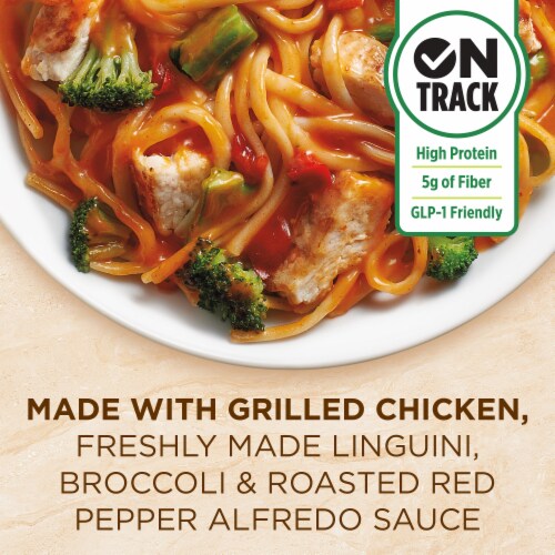 Healthy Choice Cafe Steamers Chicken Linguini With Red Pepper Alfredo Frozen Meal Perspective: left