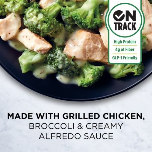 Healthy Choice Simply Steamers Grilled Chicken & Broccoli Alfredo Frozen Meal Perspective: left