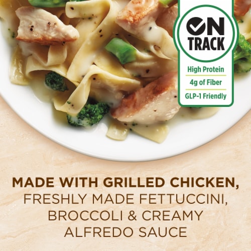 Healthy Choice Café Steamers Chicken Fettuccini Alfredo Frozen Meal Perspective: left