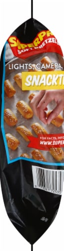 Super Pretzel® Pretzel Bites with Jalapeno Cheese Dip Perspective: left