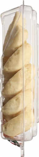 Mama Mia's Italian "S" Cookies Perspective: left
