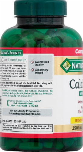Nature's Bounty Calcium 600 with Vitamin D3 Tablets Perspective: left