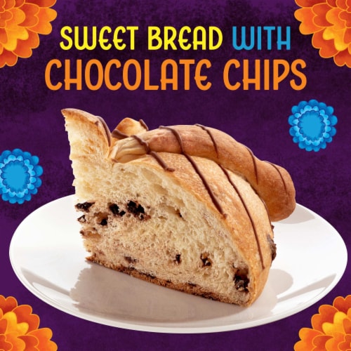 Bimbo Pan de Muerto Cinnamon & Chocolate Drizzled Sweet Bread Pan Dulce with Chocolate Chips Perspective: left