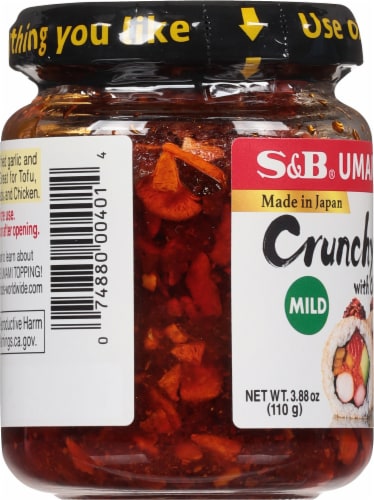 S&B Crunchy Garlic Topping with Chili Oil Perspective: left