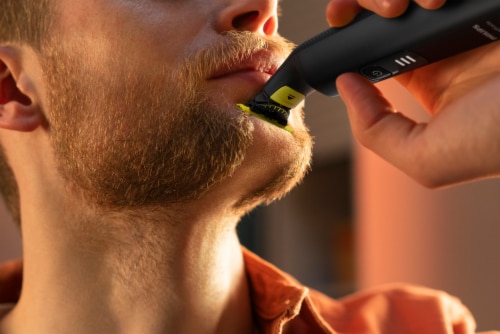 Philips Norelco OneBlade 360 Pro Face Hybrid Electric Trimmer Perspective: left