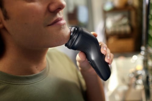 Philips Norelco Shaver 2400 Electric Shaver Perspective: left