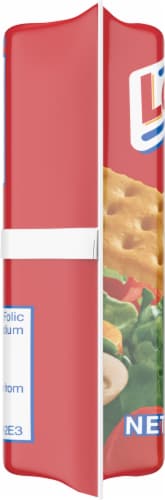 Lance Captain's Wafers Crackers Perspective: left