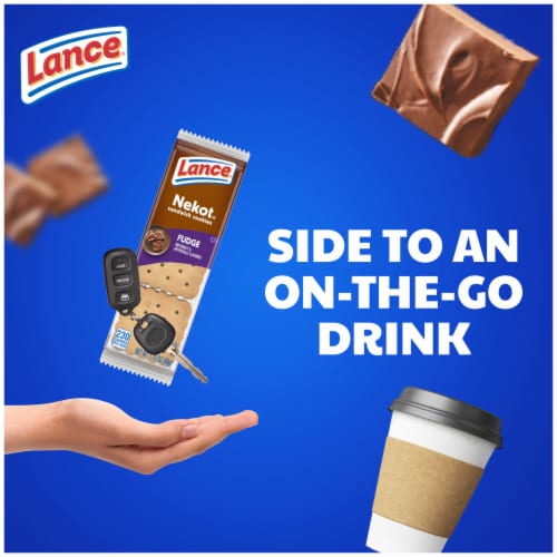 Lance Sandwich Cookies Nekot Fudge 10 Individually Wrapped Packs Perspective: left