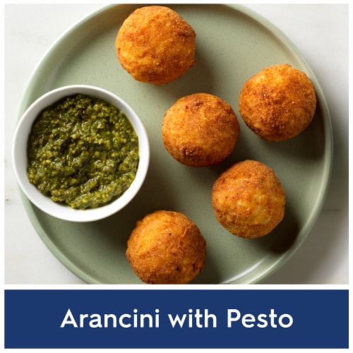 Barilla Rustic Basil Pesto with Italian Basil Pasta Sauce and Spread Perspective: left