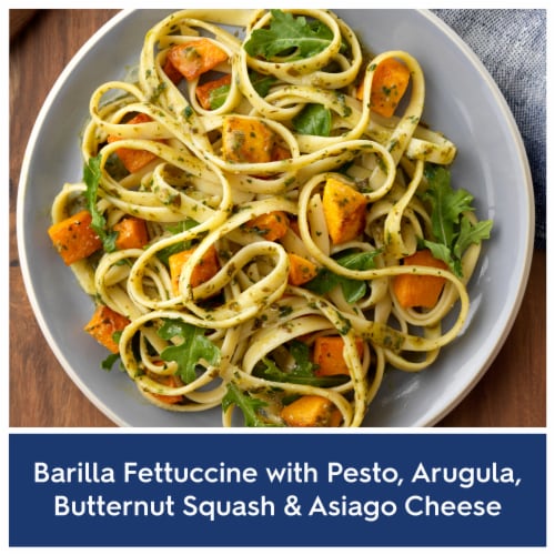 Barilla Creamy Genovese Pesto with Italian Basil Pasta Sauce and Spread Perspective: left